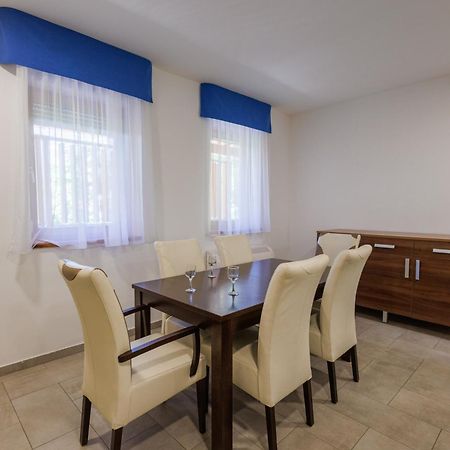 Jacht Apartmanok Балатонфюред Екстер'єр фото