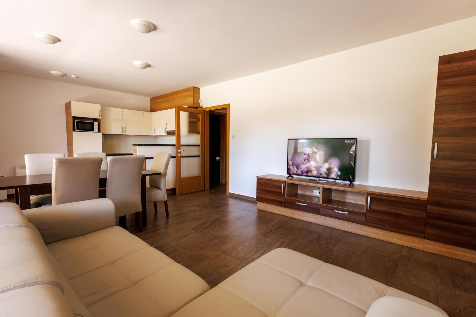 Jacht Apartmanok Балатонфюред Екстер'єр фото